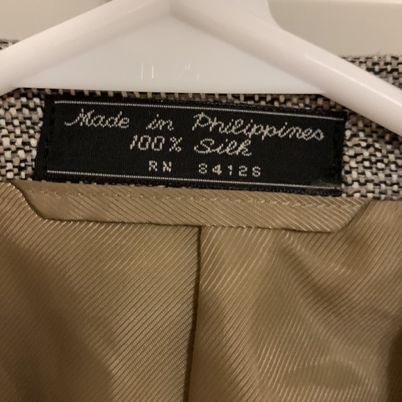 Towncraft size 40R mens blazer sports 100% silk 2 button clousre single vented - Picture 3 of 17